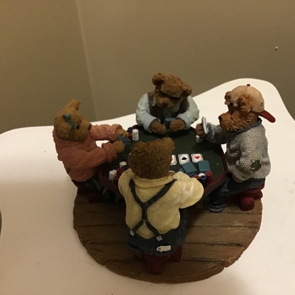 Vintage Boyds Bears Annie, Tex, Jack and Chip / Shuffle Up and Deal - Picture 4 of 5